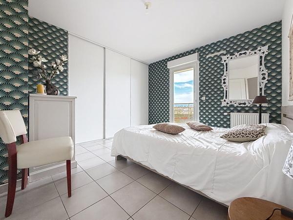 VICTOR HUGO - appartement 112 m² lumineux traversant 4 chambres 2 balcons 1 garage un stationnement