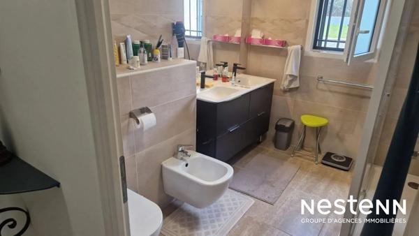 Maison de 2022 avec 2 chambres d'environ 88 m² avec garage d'environ 56 m² sur une parcelle d'environ 1 040 m²