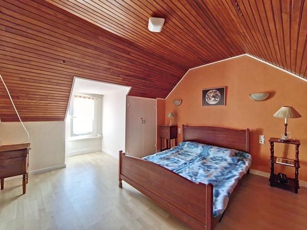 Maison de 7 pièces, 123 m² - Plonévez-Porzay 29550