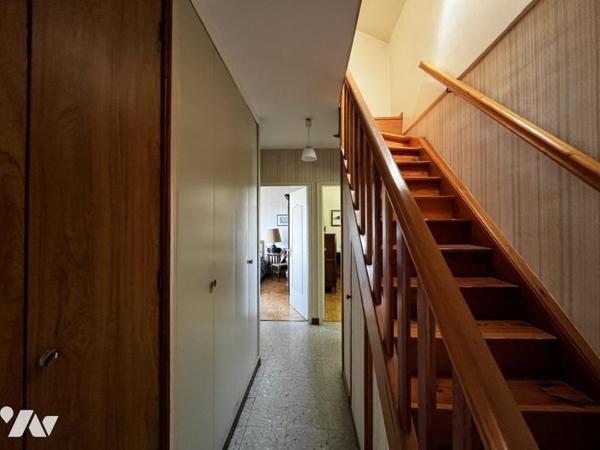 Une maison d'habitation