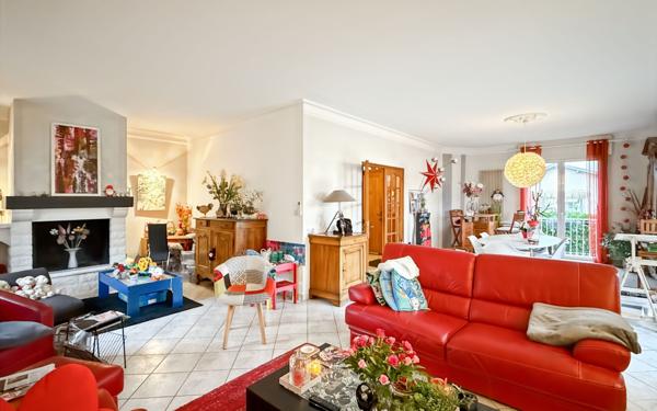 Maison à vendre    6 pièces •  Caussade