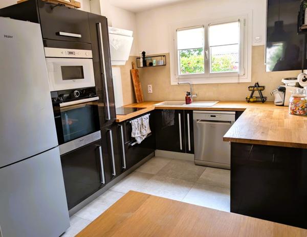 Villa T4 excellent etat garage piscine