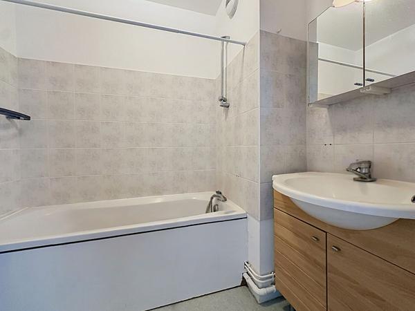 Appartement 4 pièces 79.93 m2