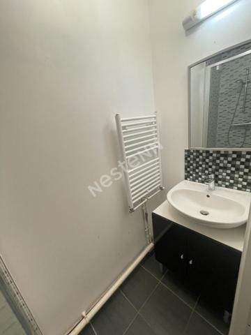 Appartement 4 pièces 80m2+110m2 de Jardin + 20m2 de terrasse.