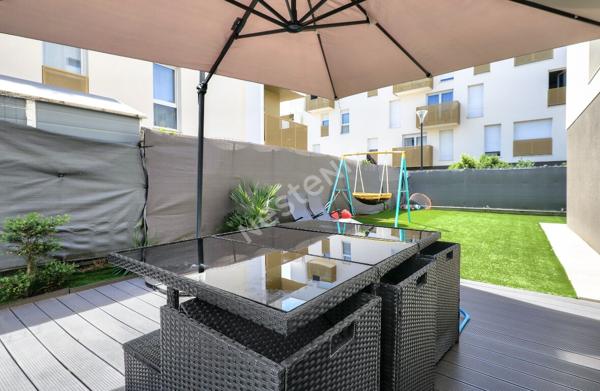 Appartement 4 pièces 80m2+110m2 de Jardin + 20m2 de terrasse.