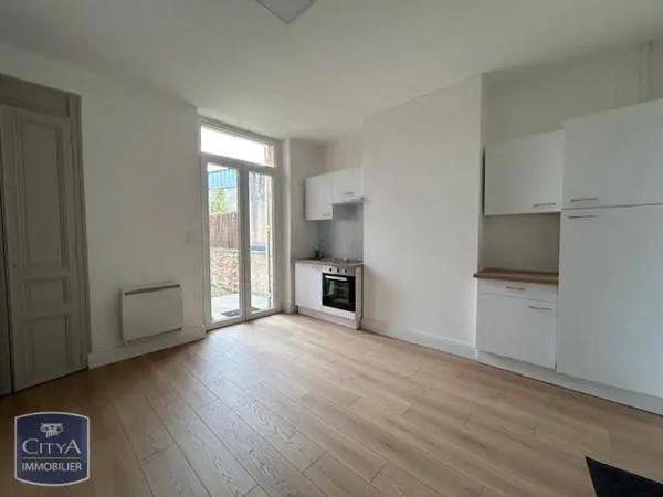 Appartement à louer 1 pièce 25.68m² Agen (47000)