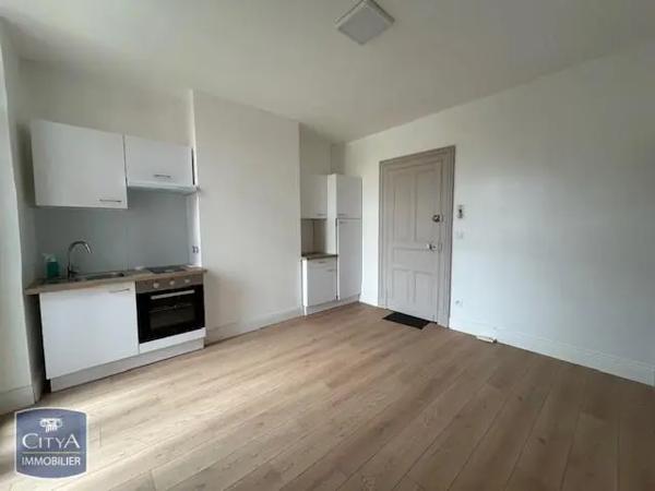 Appartement à louer 1 pièce 25.68m² Agen (47000)
