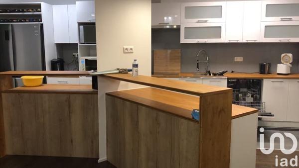 Maison 10 pièces de 233 m² à Vitry-sur-Seine (94400)