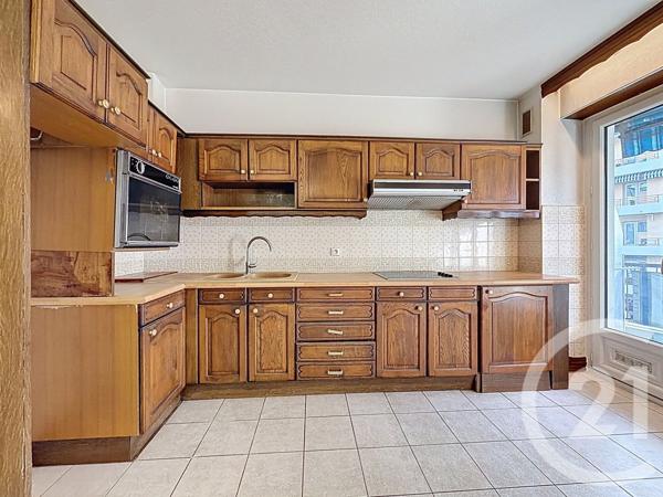 Appartement F2 à vendre  2 pièces - 64,34 m2 CAGNES SUR MER - 06