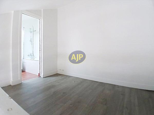 Vente appartement Paris 12eme : 259 000 € - AJP Immobilier Paris 15 - Agence Pernet