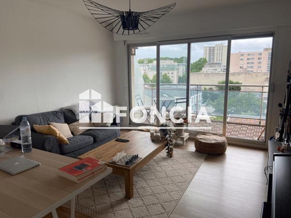 Location Appartement 2 pièces 50.88 m² - 93 RUE DE COURLANCY Reims 51100