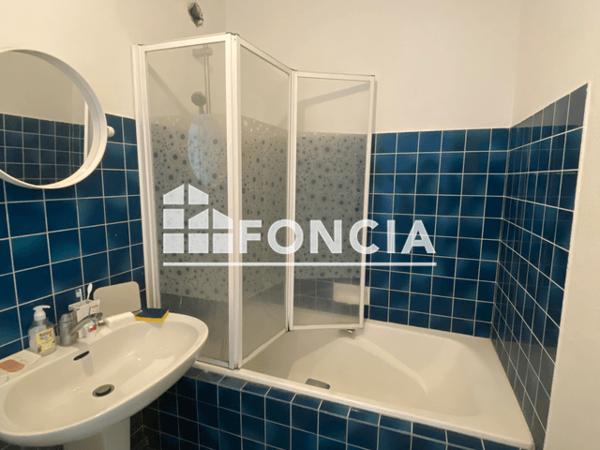 Location Appartement 2 pièces 50.88 m² - 93 RUE DE COURLANCY Reims 51100