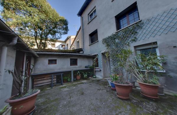 Montauban Centre-ville Appartement avec studio et dépendances