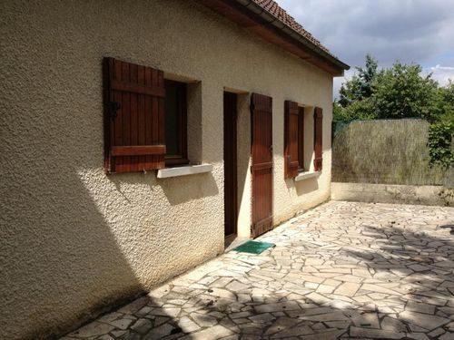 Maison à louer 5 pièces 107.75m²