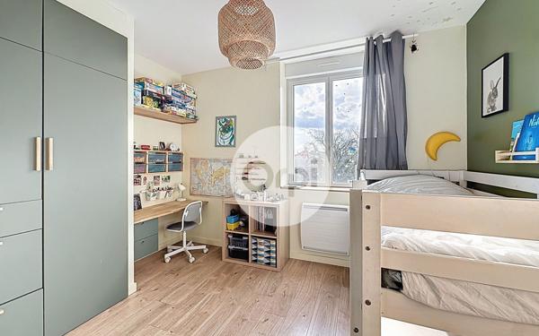 Appartement à vendre    4 pièces • 93,50 m2 Saint-Sorlin