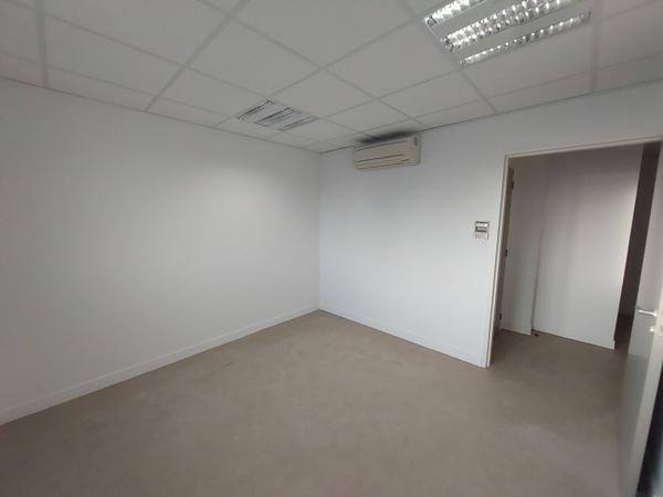 Bureaux 450 m2 LA ROCHE SUR YON , La roche sur yon