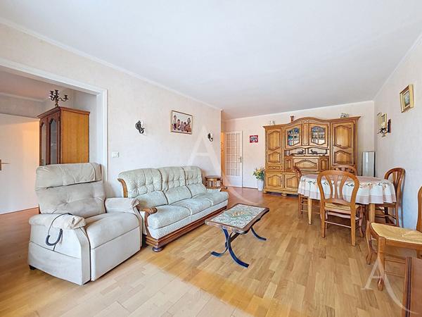 APPARTEMENT 4 PIECES - 2 CHAMBRES