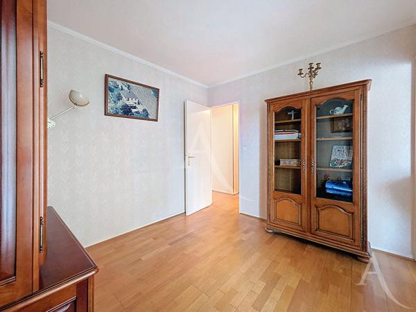 APPARTEMENT 4 PIECES - 2 CHAMBRES