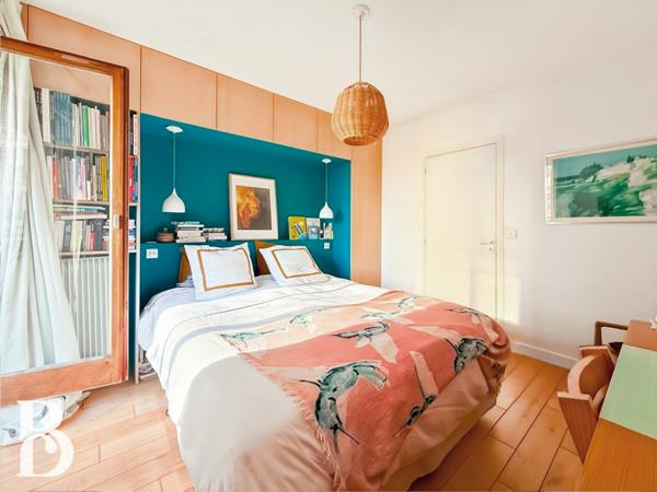 Paris (75015) TRES BEL APPARTEMENT FAMILIAL AVEC GRAND BALCON