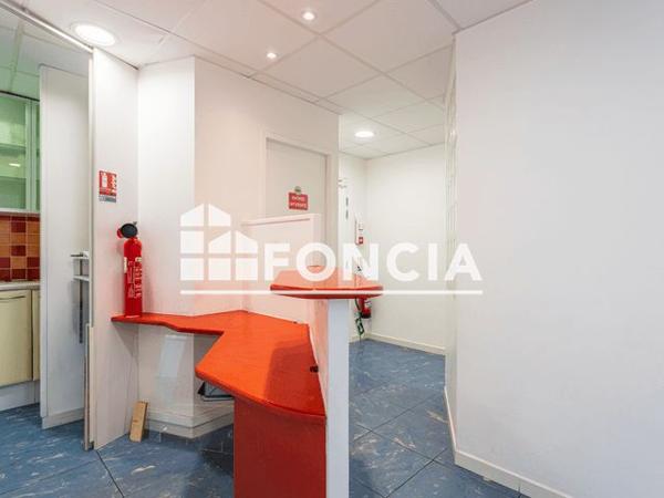 À vendre Local commercial 30.5 m² - Toulon 83000
