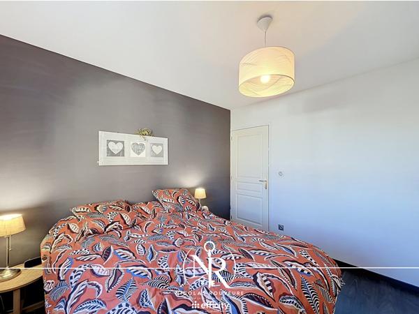 Appartement
         3 pièces
        - 59 m² Exclusivité 219 000 € *
