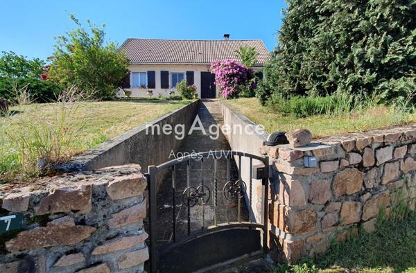 Maison à QUINSSAINES, 03380 - 5 pièces 90m²