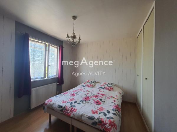 Maison à QUINSSAINES, 03380 - 5 pièces 90m²