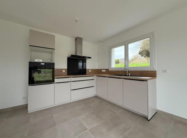 Maison à SAINT-AVE, 56890 - 5 pièces 111m²