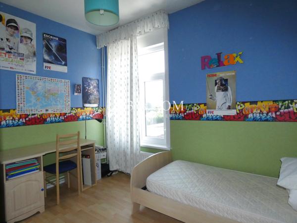 Maison 5 pièce(s) 3 chambre(s) 117 m²