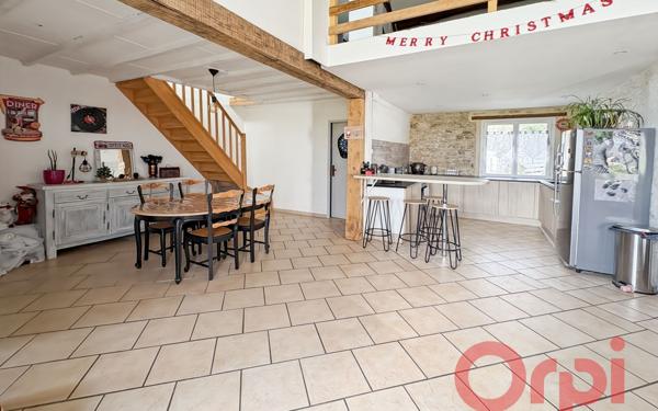 Maison à vendre    4 pièces •  Arcomps