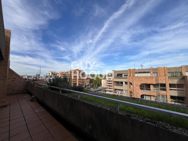 APPARTEMENT À LOUER DE 2 PIÈCES DE 42,87 M²