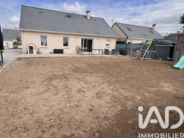 Maison à vendre 5 pièces 91 m² Beaufort-en-Anjou