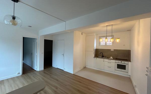 Appartement à louer    2 pièces • 48,69 m2 Châtillon