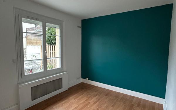 Appartement à louer    2 pièces • 48,69 m2 Châtillon