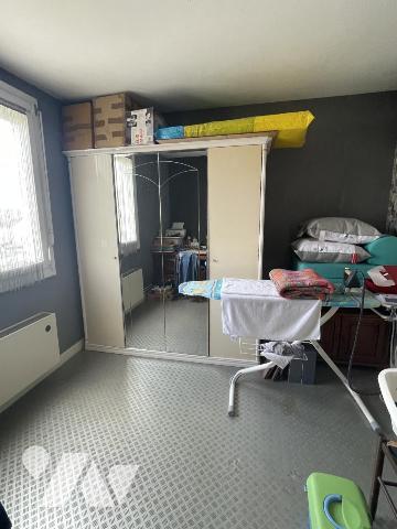 Maison de quartier, 3 chambres, garage, jardin.
