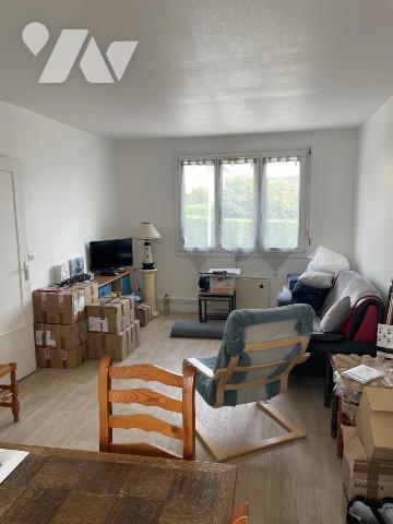 Maison de quartier, 3 chambres, garage, jardin.
