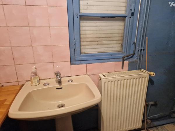 Yvetot, maison mitoyenne d'~94m² sur terrain ~1050 m², 3 chambres, 1 bâtiment.