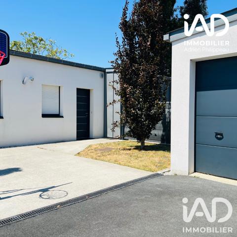Maison à vendre 4 pièces 99 m² Saint-Sébastien-sur-Loire