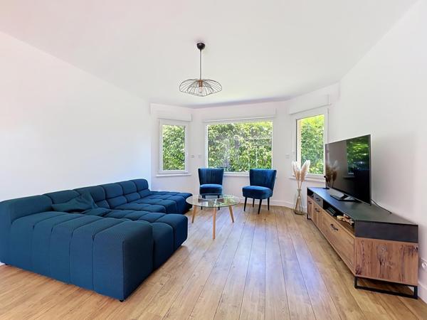 En exclusivité – Maison 6 pièces de 139 m² à Yutz avec jardin, piscine et prestations de qualité
