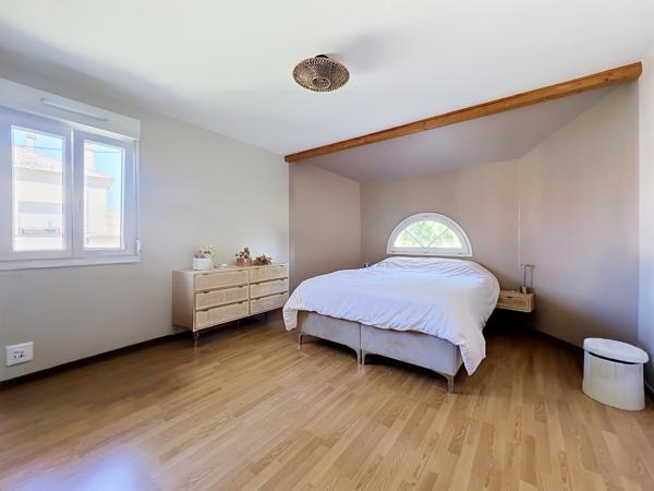 En exclusivité – Maison 6 pièces de 139 m² à Yutz avec jardin, piscine et prestations de qualité