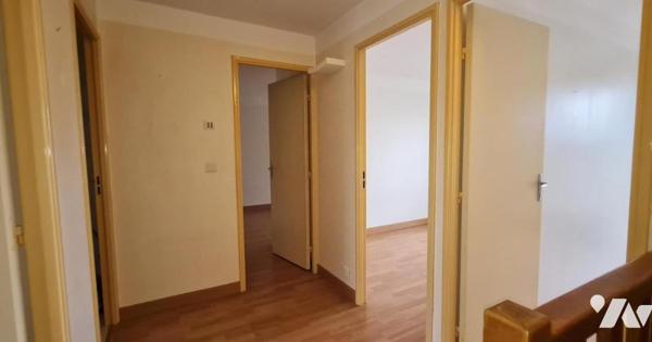 Thourotte, Maison 5 chambres, sur une parcelle environ 351m2, idéale pour une famille 