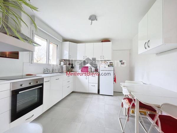 Maison non mitoyenne à la Meignanne