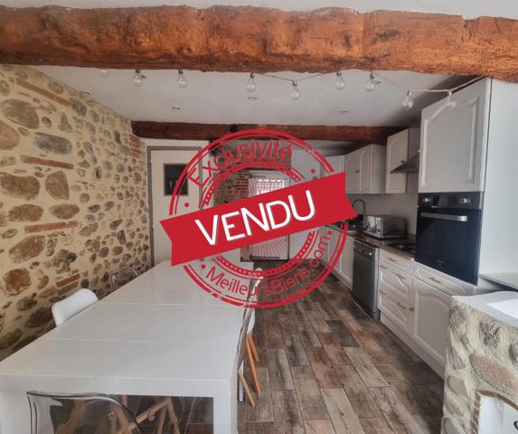 Maison de village avec terrasse !