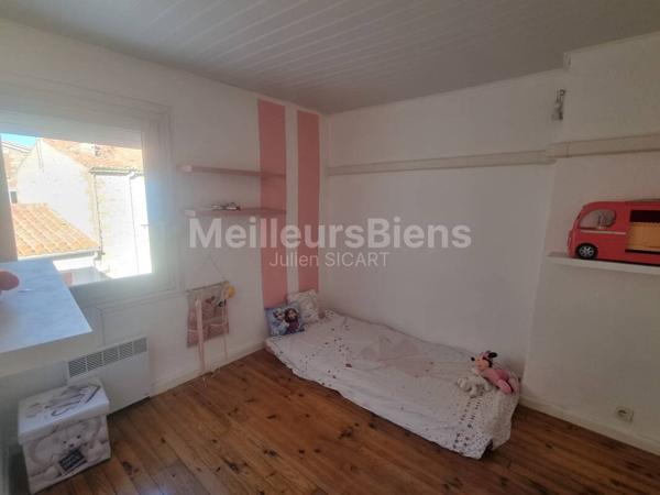 Maison de village avec terrasse !