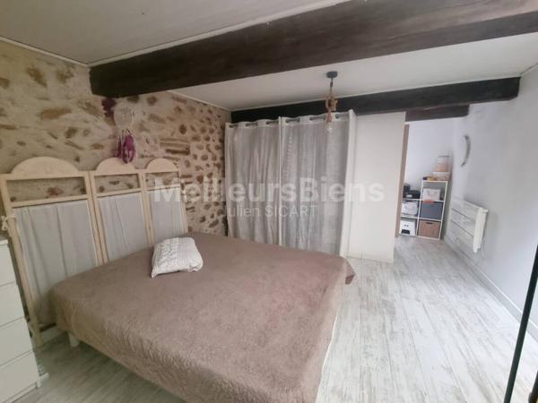 Maison de village avec terrasse !