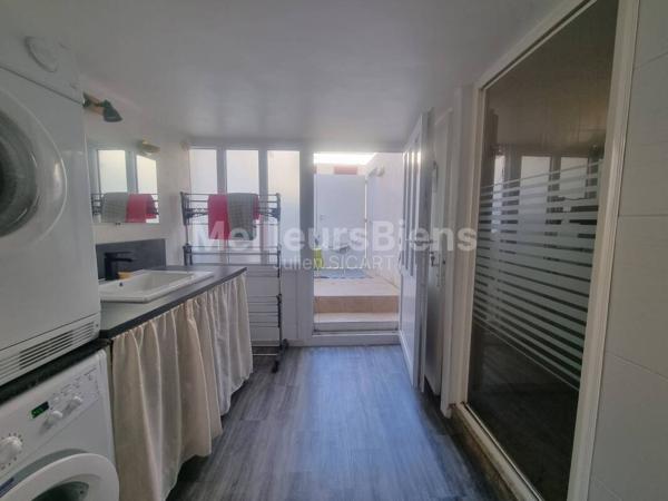 Maison de village avec terrasse !