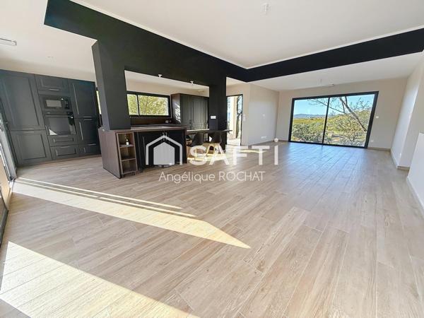 Villa neuve d’exception avec panorama sur la nature et prestations haut de gamme – Magalas (34480)