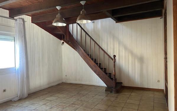 Maison à vendre    4 pièces •  Pont-l'Abbé-d'Arnoult