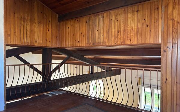 Maison à vendre    4 pièces •  Pont-l'Abbé-d'Arnoult