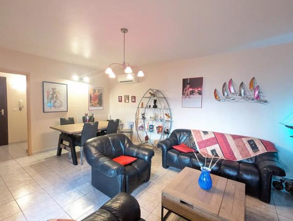 Location Appartement 3 pièces 75 m2 à Mezzavia